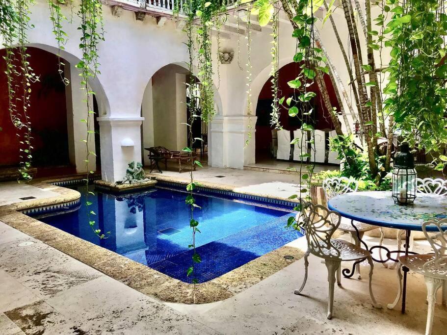 Casa Vargas, Hermosa Con Piscina. *