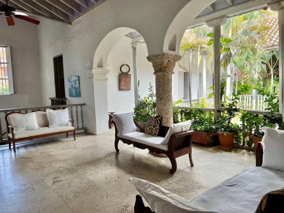 Casa Vargas, Hermosa Con Piscina. Villa *