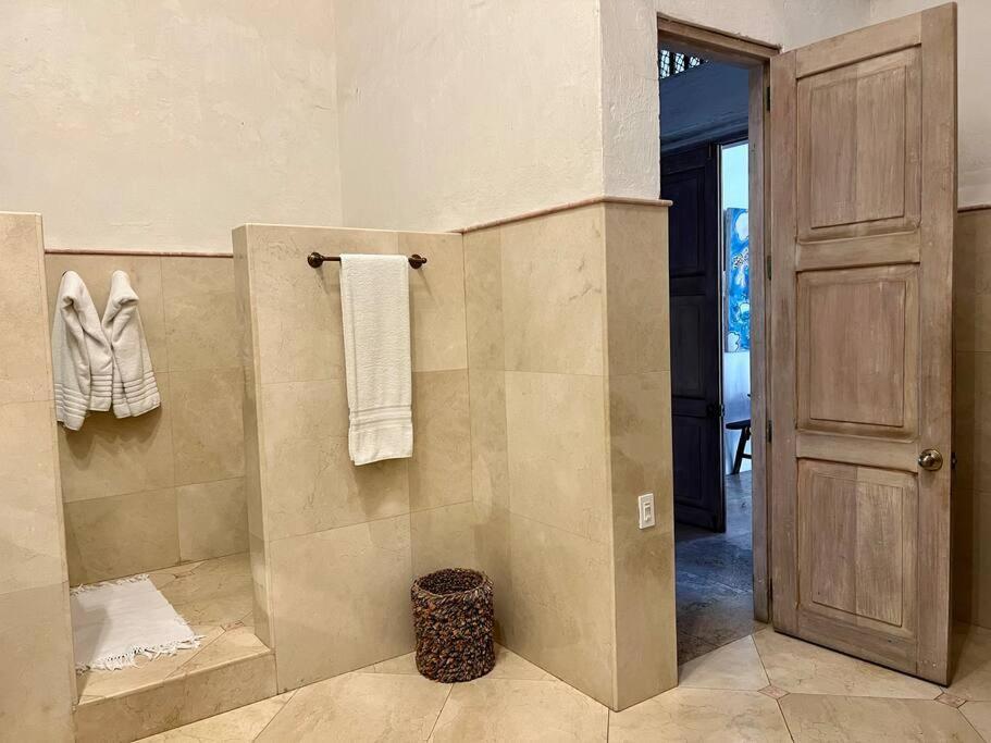 Casa Vargas, Hermosa Con Piscina.