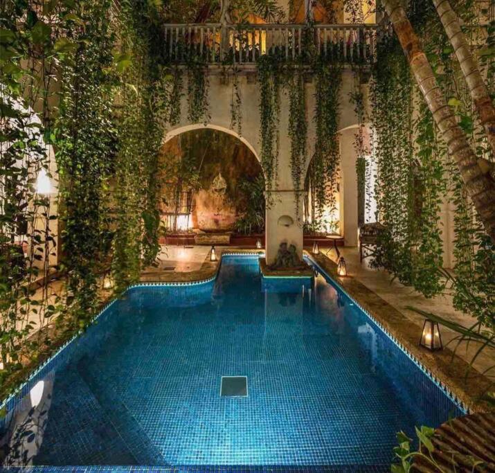 Casa Vargas, Hermosa Con Piscina. Villa