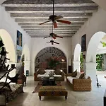 Casa Vargas, Hermosa villa con piscina.