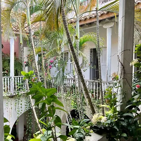 Casa Vargas, Hermosa Con Piscina.